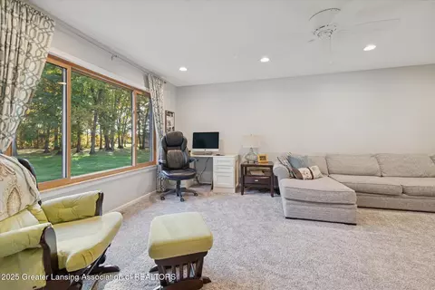 3006 E Stoll Rd, Lansing, MI 48906 photo 10