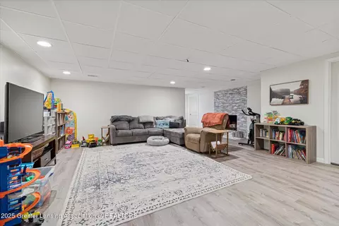 3006 E Stoll Rd, Lansing, MI 48906 photo 28