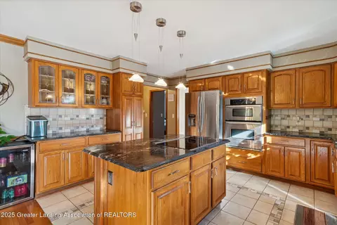 Kitchen - 2495 N Custer Rd, Monroe, MI 48162 photo 1 of 5