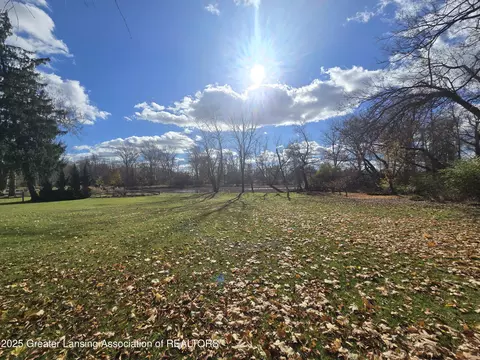 Exterior - 2495 N Custer Rd, Monroe, MI 48162 photo 18 of 19