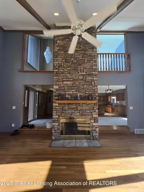 Living - 2495 N Custer Rd, Monroe, MI 48162 photo 3 of 7