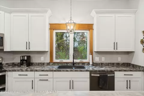 6706 E Price Rd, Saint Johns, MI 48879 photo 21