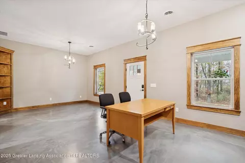 6706 E Price Rd, Saint Johns, MI 48879 photo 12