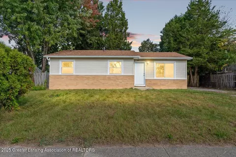 4418 Rexford Ave, Holt, MI 48842