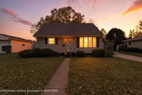 Exterior - 4412 Devonshire Ave, Lansing, MI 48910 photo 7 of 8
