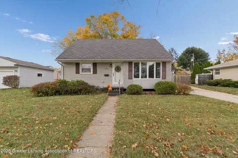 Exterior - 4412 Devonshire Ave, Lansing, MI 48910 photo 1 of 8