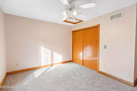 Bedroom - 1155 W Maple Rapids Rd, Saint Johns, MI 48879 photo 5 of 9