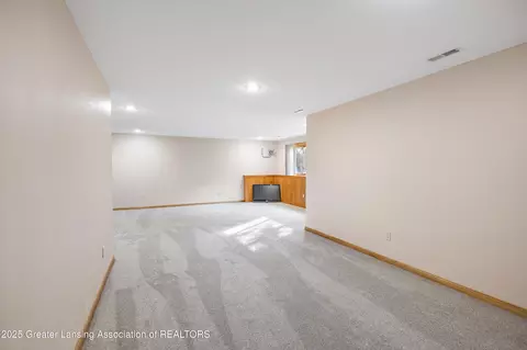 Living - 1155 W Maple Rapids Rd, Saint Johns, MI 48879 photo 7 of 7