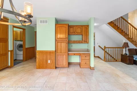 Entry Way - 1155 W Maple Rapids Rd, Saint Johns, MI 48879 photo 8 of 10