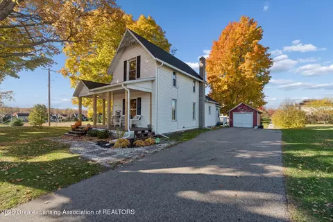 11722 Norris Rd, Dewitt, MI 48820 photo 4