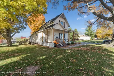 11722 Norris Rd, Dewitt, MI 48820 photo 3