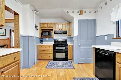 Kitchen - 317 Elm St, Mason, MI 48854 photo 1 of 3