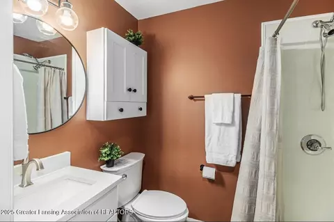 Bath - 168 Keddle Rd, Howell, MI 48843 photo 1 of 3