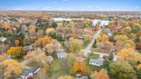 View/Area - 1511 Waxwing Dr, Dewitt, MI 48820 photo 5 of 11