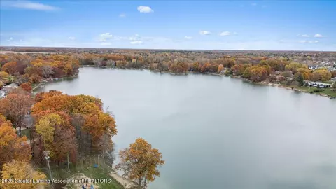View/Area - 1511 Waxwing Dr, Dewitt, MI 48820 photo 9 of 11