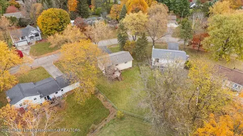 View/Area - 1511 Waxwing Dr, Dewitt, MI 48820 photo 10 of 11