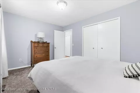 Bedroom - 1511 Waxwing Dr, Dewitt, MI 48820 photo 2 of 4