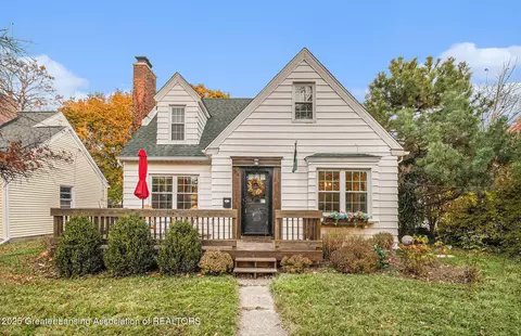 704 N Foster Ave, Lansing, MI 48912