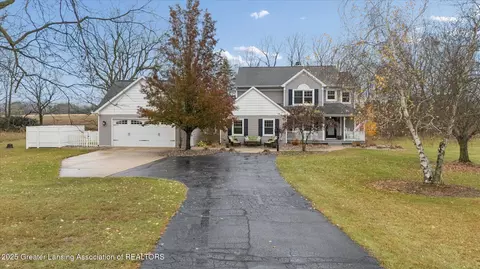 1880 Culver Hill Dr, Williamston, MI 48895