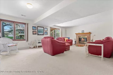 Living - 1120 Rolling Green Ln, Lansing, MI 48917 photo 1 of 2