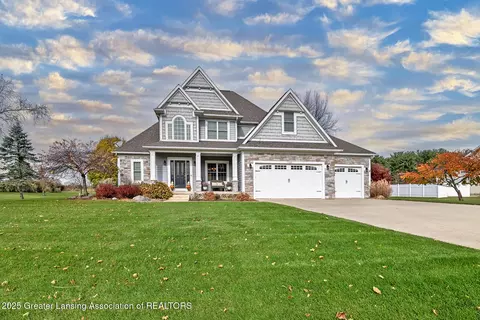 1235 Joann Ln, Williamston, MI 48895