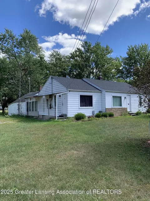 6421 S Washington Ave, Lansing, MI 48911