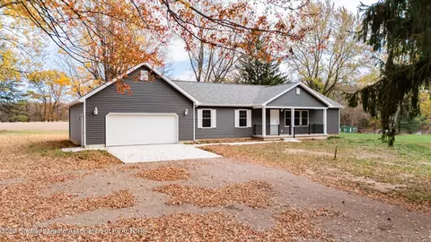 7285 M52, Owosso, MI 48867
