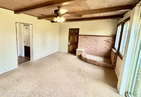 Living - 111 E Potter Ave, Lansing, MI 48910 photo 2 of 3