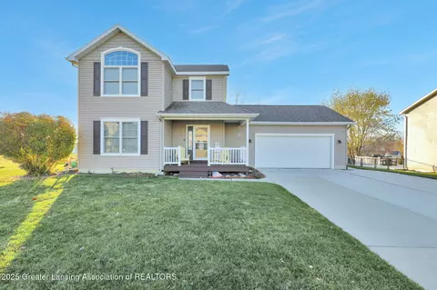 158 Elizabeth Way, Potterville, MI 48876