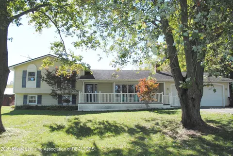 10755 W Sober Rd, Webberville, MI 48892