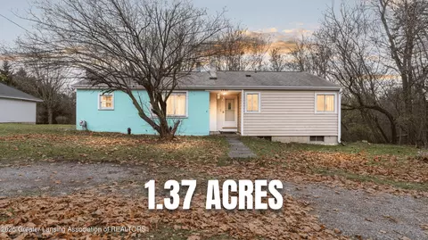 1581 W State Rd, Lansing, MI 48906