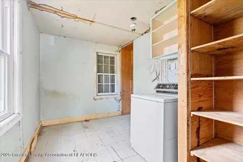 1581 W State Rd, Lansing, MI 48906 photo 14