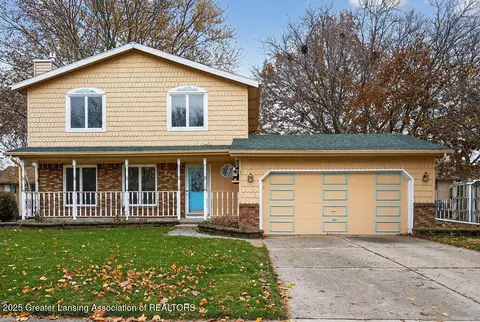 209 Peachtree Pl, Mason, MI 48854