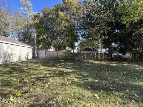 Exterior - 531 Torrance Ct, Lansing, MI 48910 photo 3 of 3