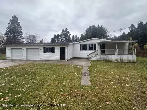 14095 Woodbury Rd, Haslett, MI 48840