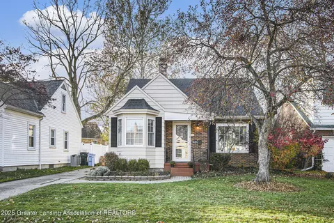1620 Clifton Ave, Lansing, MI 48910