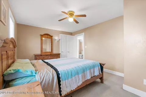 Bedroom - 11255 W Wayne St, Fowler, MI 48835 photo 2 of 5