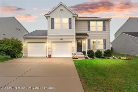 15080 Loxley Ln, Lansing, MI 48906