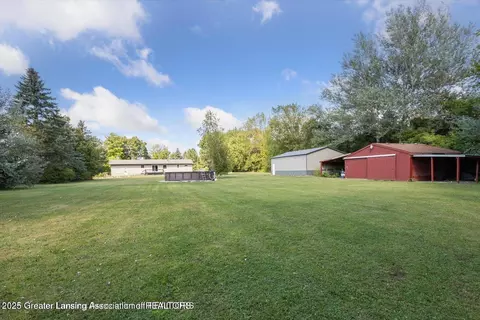 Exterior - 1661 W Cutler Rd, Dewitt, MI 48820 photo 1 of 2