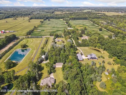 View/Area - 1661 W Cutler Rd, Dewitt, MI 48820 photo 5 of 9
