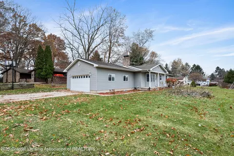Other - 416 Riverview Dr, Dewitt, MI 48820 photo 14 of 20