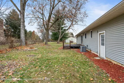 Other - 416 Riverview Dr, Dewitt, MI 48820 photo 18 of 20