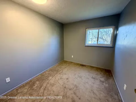 612-610 S Dibble Blvd, Lansing, MI 48917 photo 14