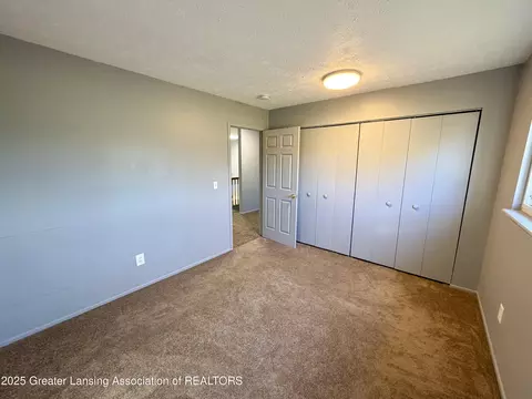 612-610 S Dibble Blvd, Lansing, MI 48917 photo 12