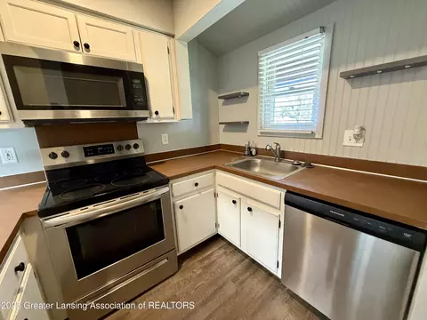 612-610 S Dibble Blvd, Lansing, MI 48917 photo 28
