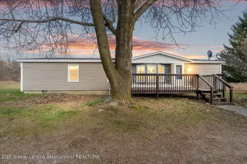 3131 Lehman Rd, Laingsburg, MI 48848