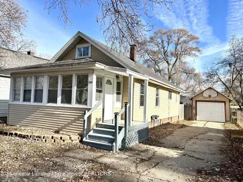240 N Deerfield Ave, Lansing, MI 48917
