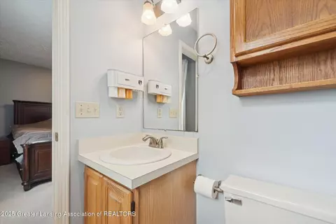 Bath - 5125 E Clark Rd, Bath, MI 48808 photo 3 of 6