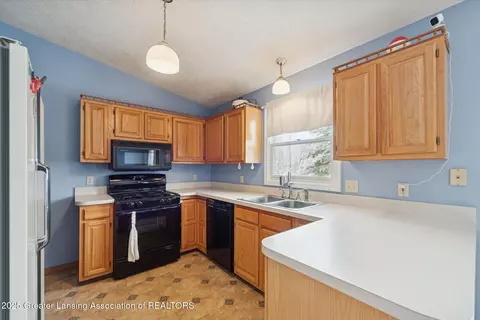 Kitchen - 5125 E Clark Rd, Bath, MI 48808 photo 1 of 3