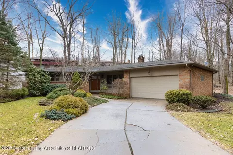 1805 Boynton Dr, Lansing, MI 48917